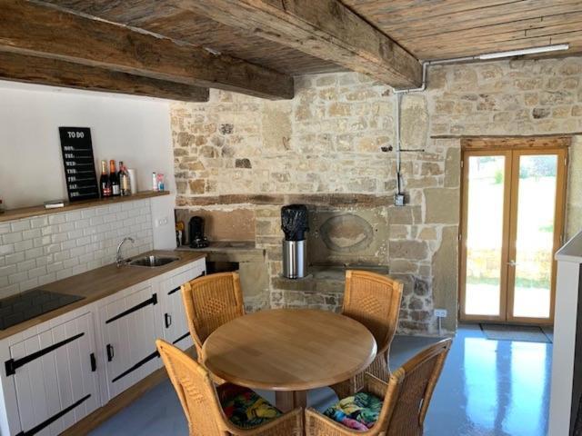 Petit Chateau Melay Melay  Exterior foto